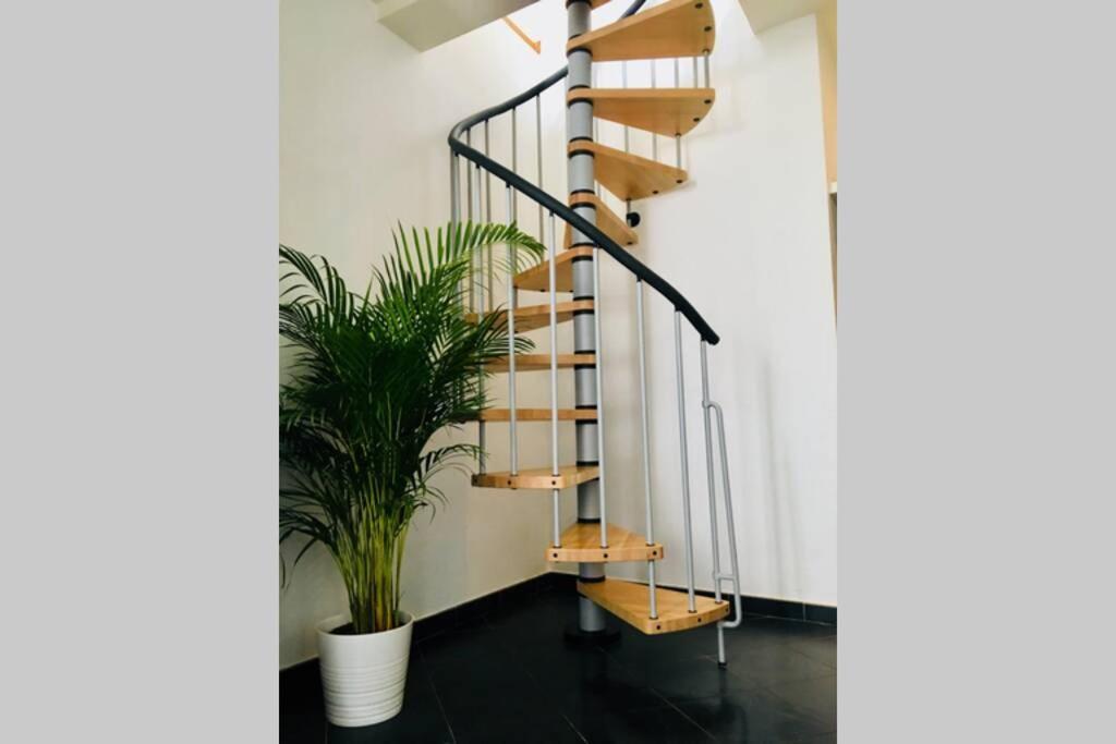 En Plein Coeur De Bruxelles. Superbe Duplex.A Voir! Eksteriør billede